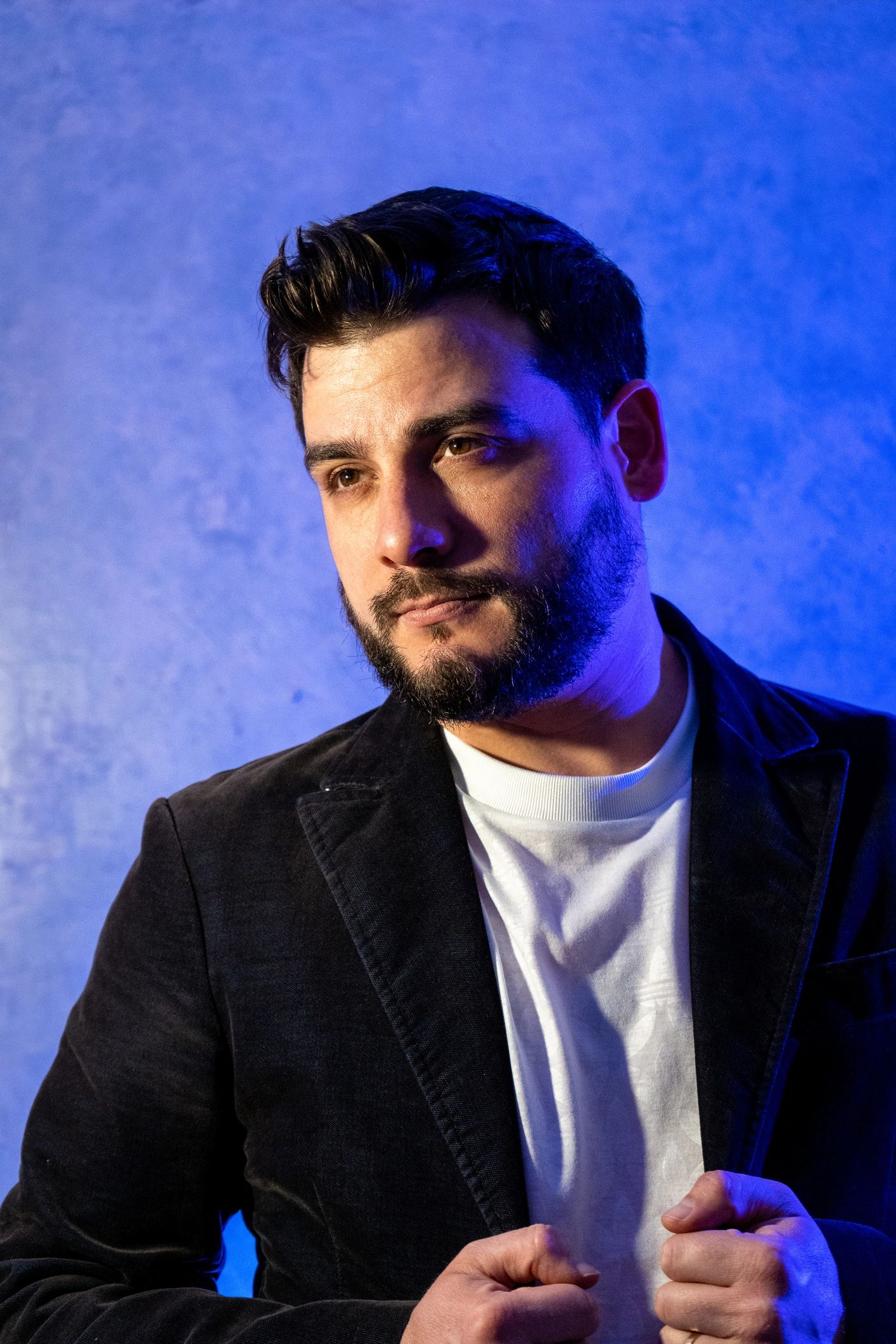 Portrait representing the editorial lead